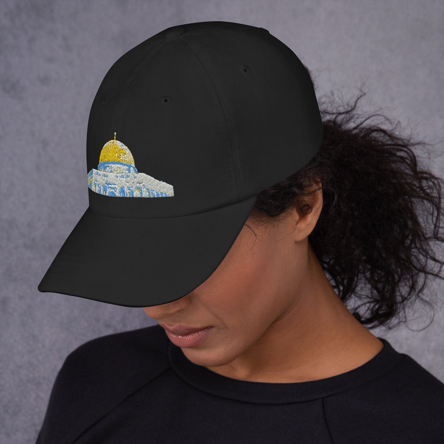 QUBBAT AL SAKHRA - EMBROIDED HAT